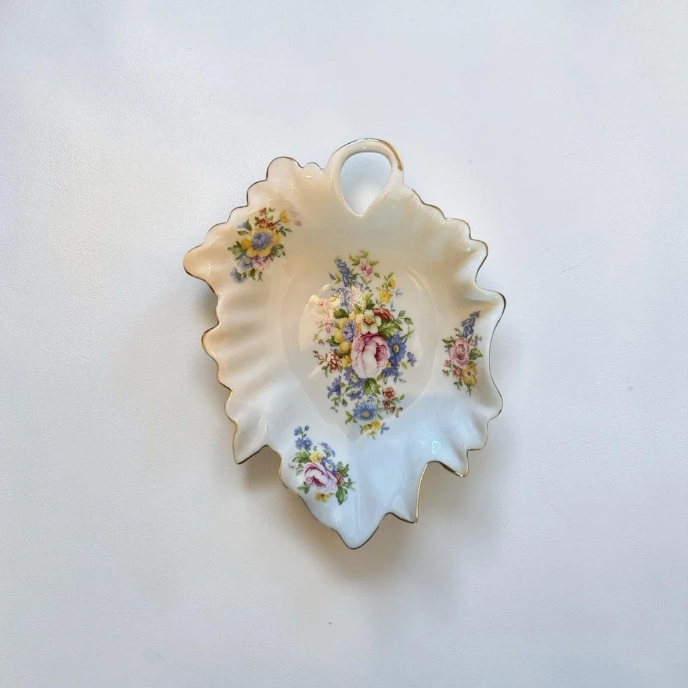 Antique Reflections I. Godinger Leaf Dish Floral  7.5